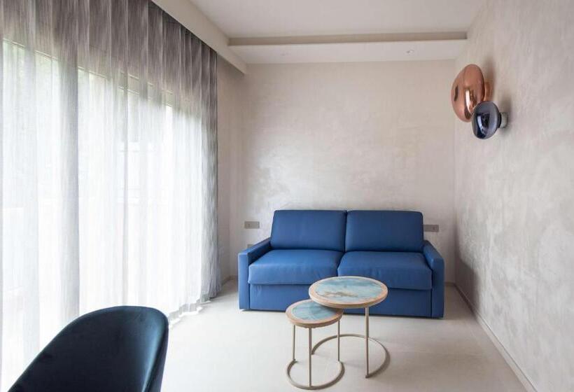 Люкс 2 Спальни, Globus, Sure Hotel Collection By Best Western