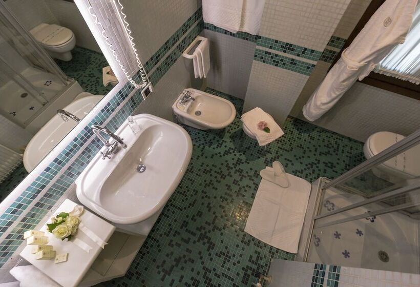 Номер Стандарт, Alla Torre