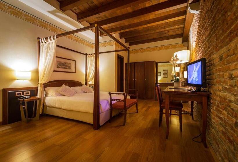 Полулюкс, Alla Torre