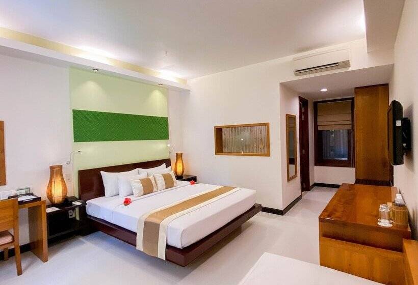 اتاق لوکس با چشم‌انداز باغ, Bamboo Village Beach Resort & Spa
