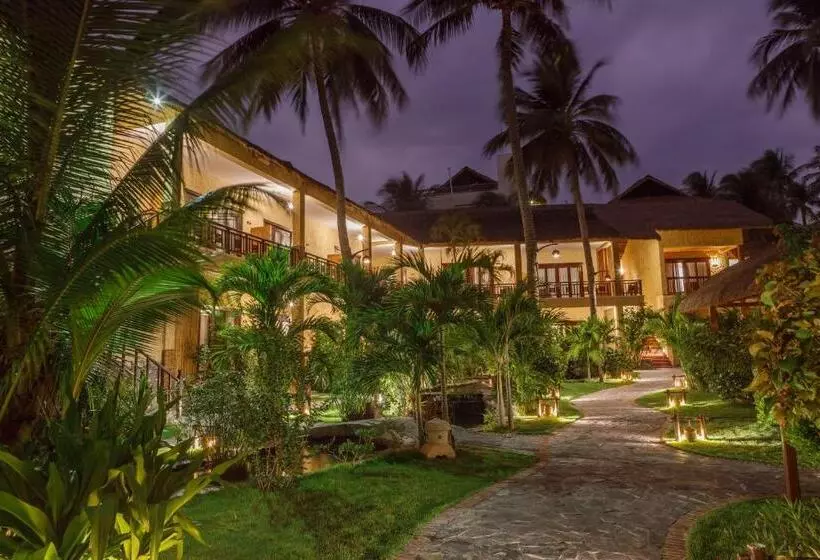 تختخواب در اتاق مشترک, Bamboo Village Beach Resort & Spa
