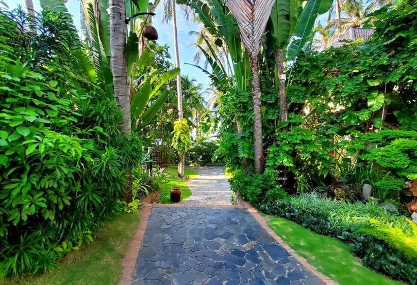 Superior bungalow garden view, Bamboo Village Beach Resort & Spa