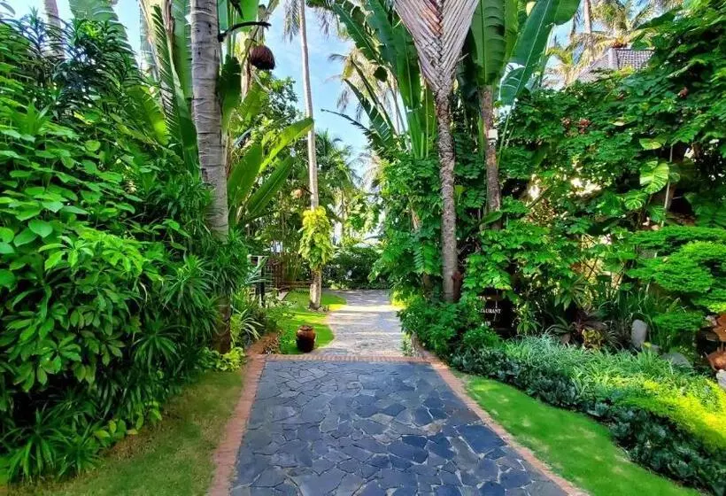 Superior bungalow garden view, Bamboo Village Beach Resort & Spa
