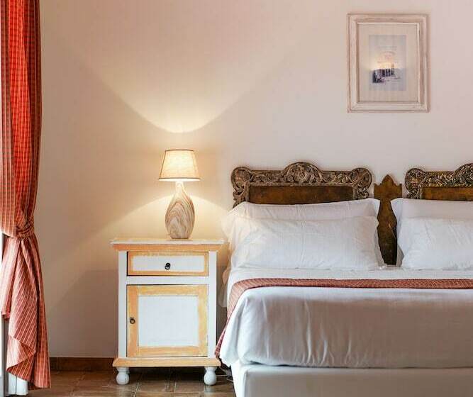 Номер Deluxe Вид на Море, Cala Caterina