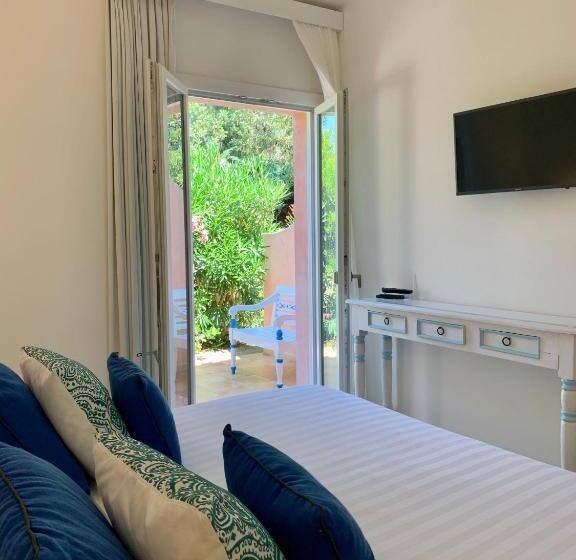 Люкс, Cala Caterina