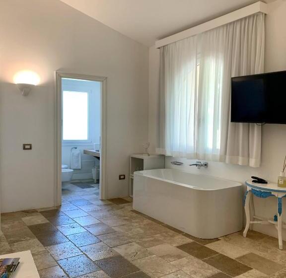 Люкс, Cala Caterina