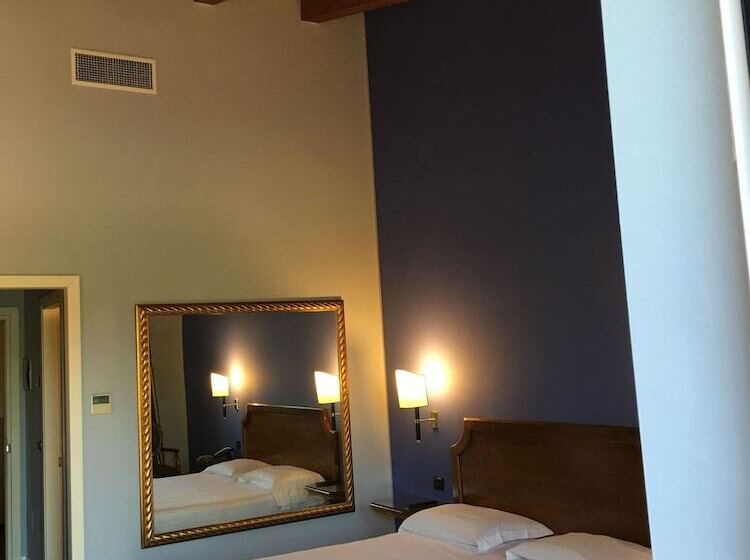 行政套房, Don Carlo