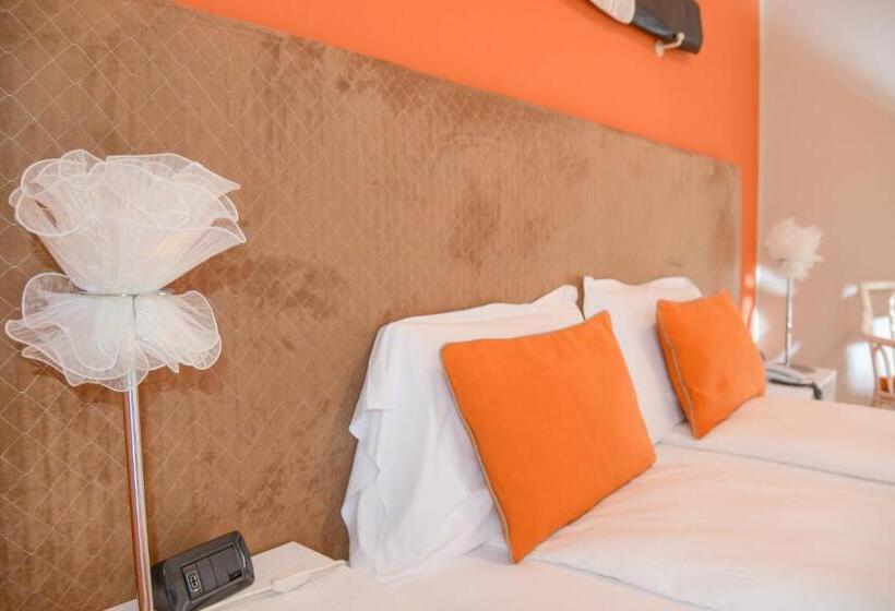 חדר סטנדרט, Flaminia