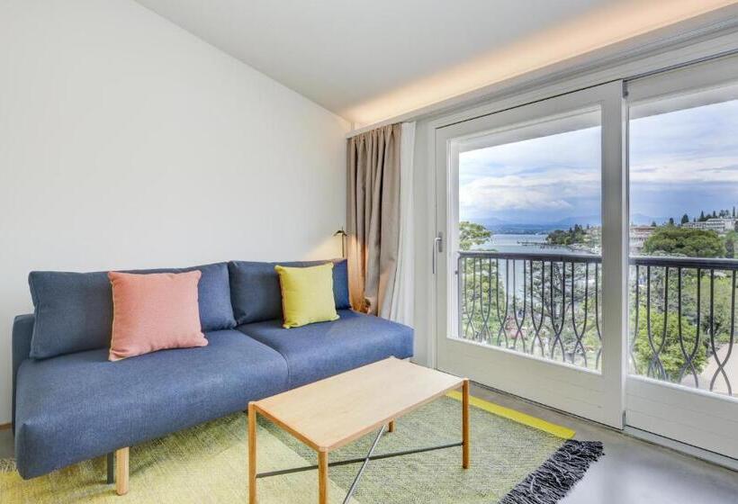 סוויטת ג'וניור משפחתית, Flaminia