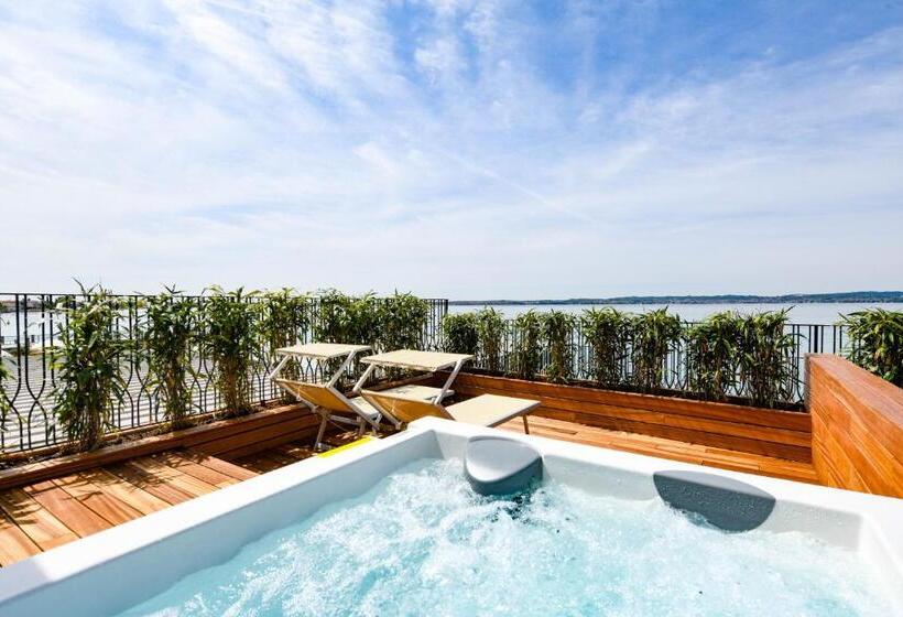 חדר סטנדרט עם ג'קוזי, Flaminia