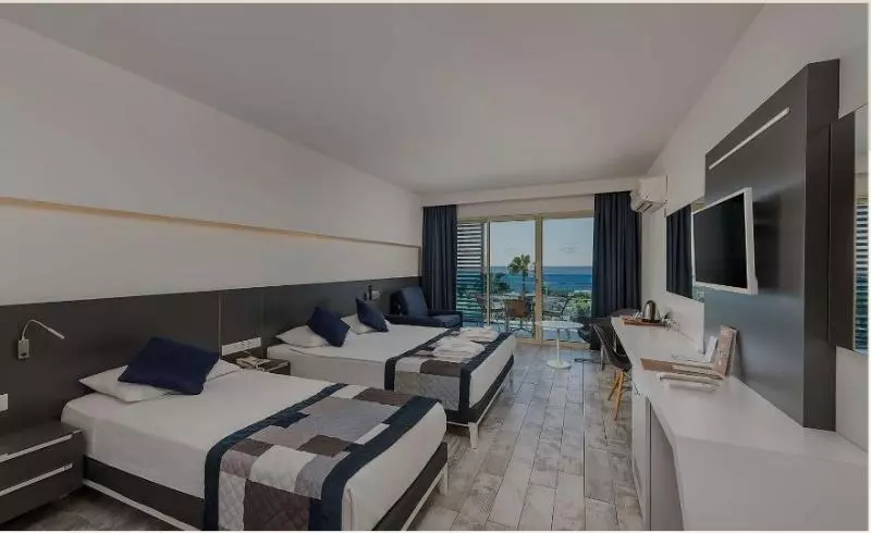 スタンダード４人部屋, Grand Hotel Duca D Este