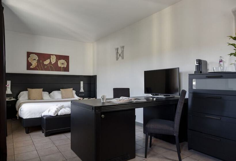 חדר דלוקס, Helvetia Thermal Spa