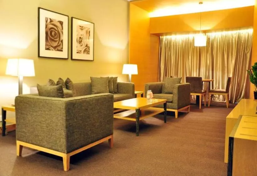 سوییت سوپریور, Jianguo Hotel Guangzhou