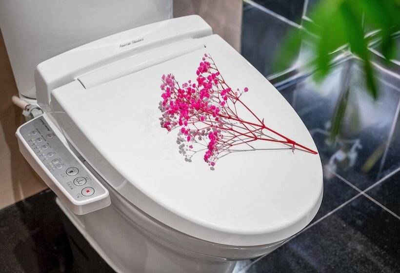 سوییت لوکس, Jianguo Hotel Guangzhou