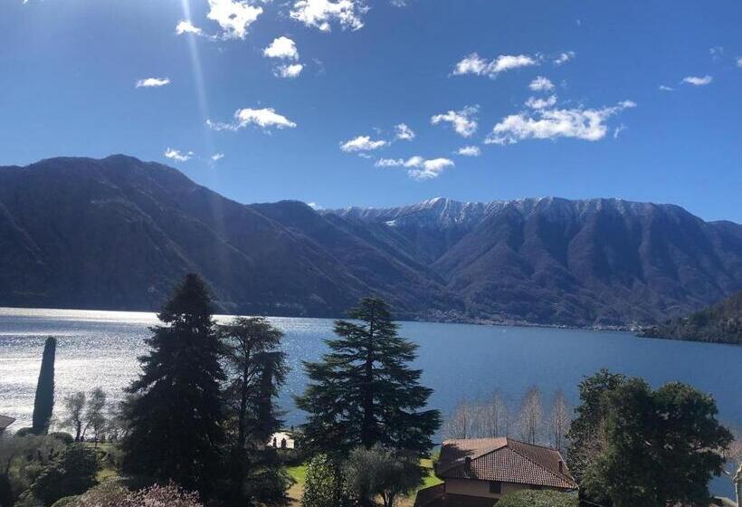 Номер Стандарт Вид на Озеро, Lario
