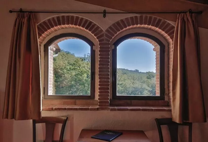 コンフォートルーム, Le Pozze Di Lecchi
