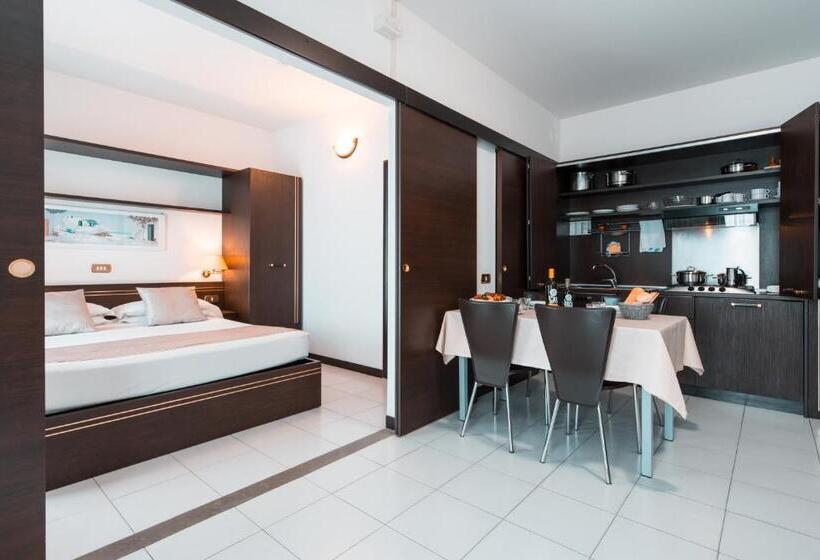 شقة غرفة واحدة, Loano 2 Village