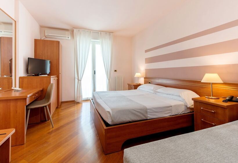 غرفة قياسية, Loano 2 Village