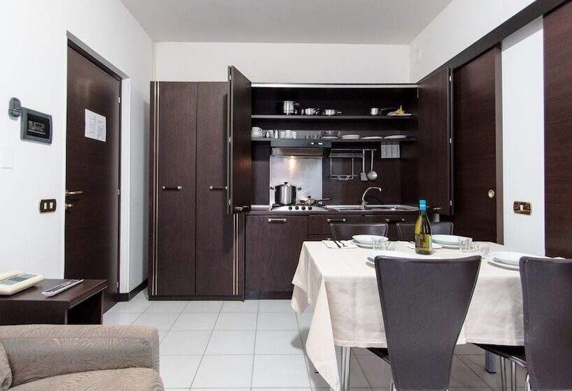 شقة غرفة واحدة, Loano 2 Village