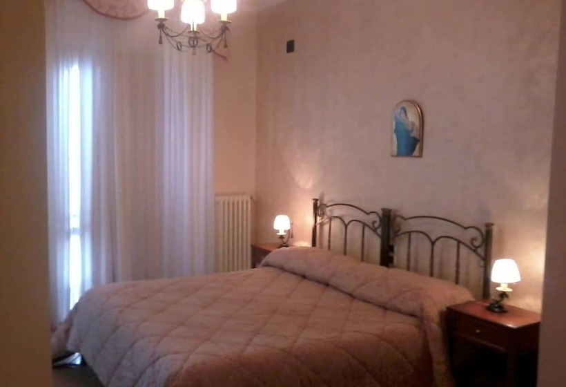 オーシャンビュースタンダードルーム, B&b Michael