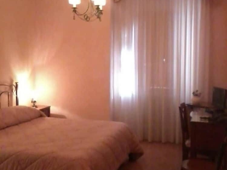 オーシャンビュースタンダードルーム, B&b Michael