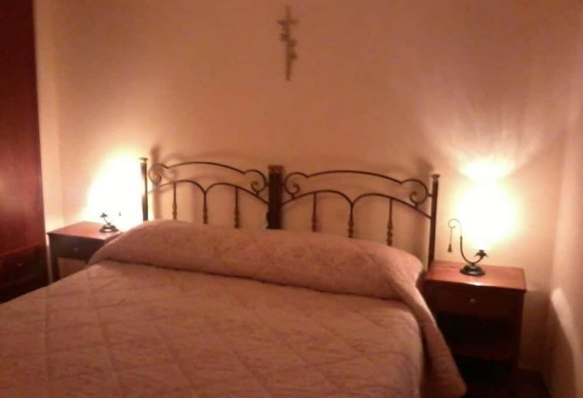 オーシャンビュースタンダードルーム, B&b Michael