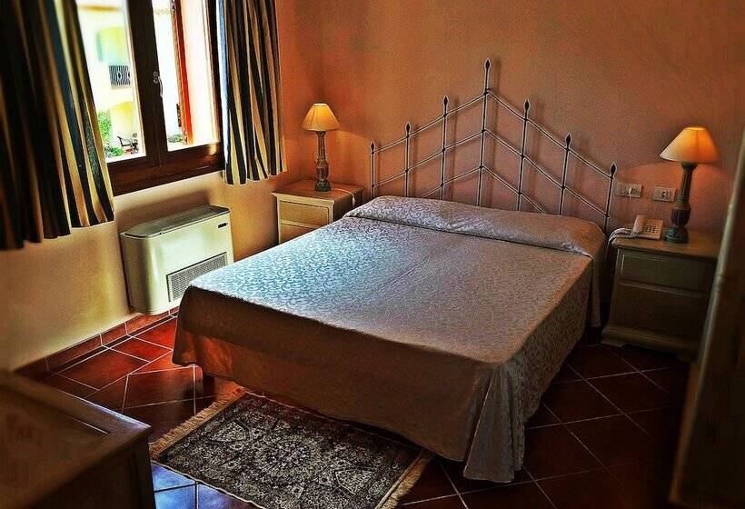 Номер Стандарт, Monti Di Mola