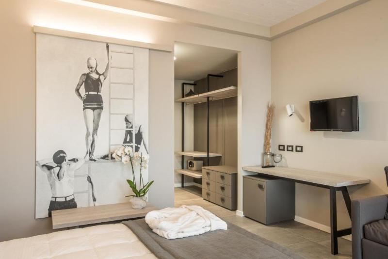 이그제큐티브 트리플, Nautilus Family