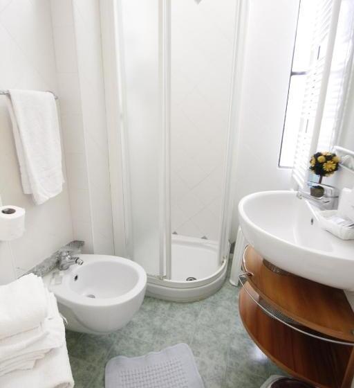 四人标准间, Romagna