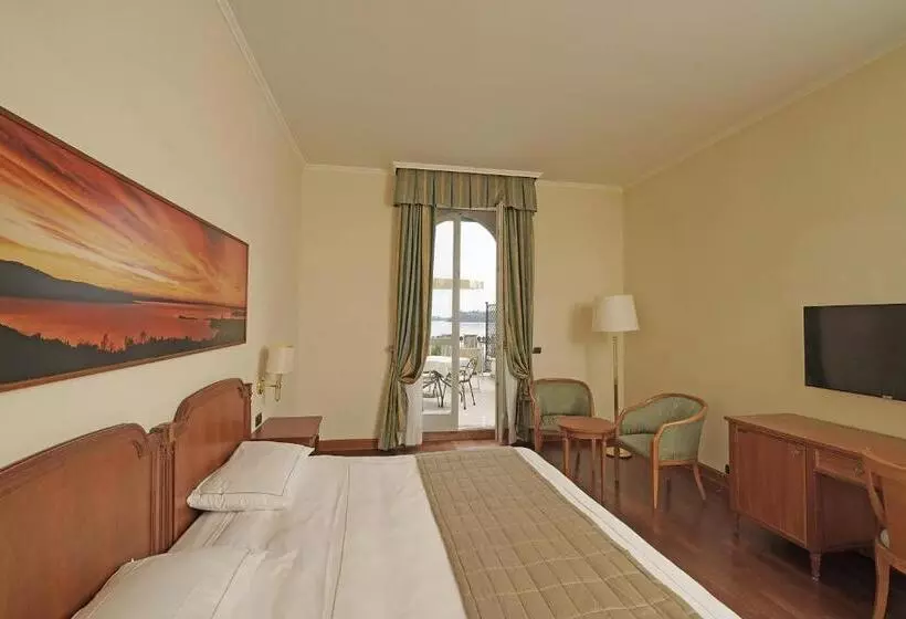 Camera Standard Letto King, Savoy Palace
