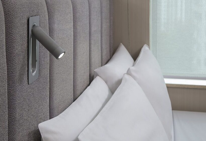 اتاق سوپریور, Silka Far East