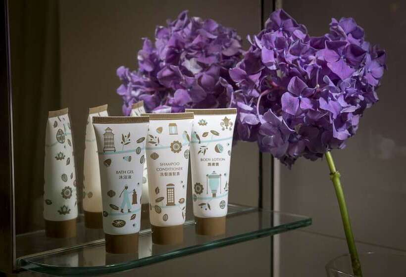 اتاق لوکس, Silka Far East