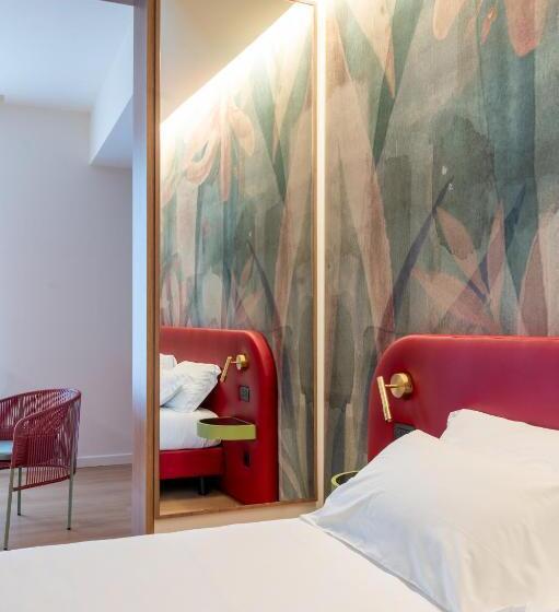 استودیو استاندارد با تخت کینگ, Ungheria Varese 1946