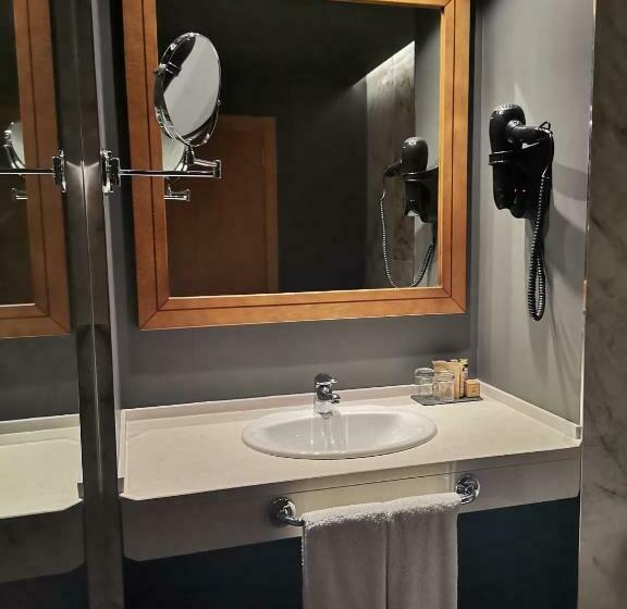 اتاق استاندارد, Versatile