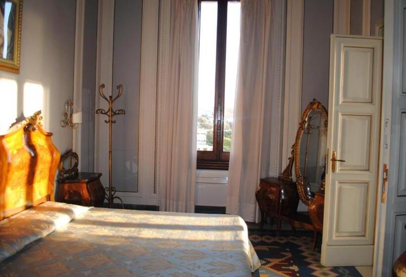 带海景的高档三人间, Villa Tina