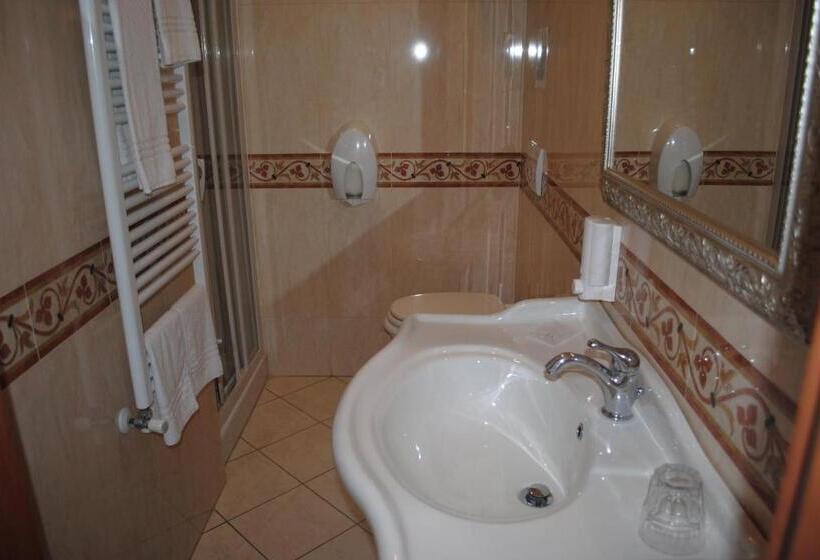 اتاق استاندارد, Villa Tina