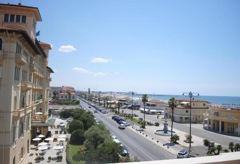 اتاق استاندارد با بالکن و چشم‌انداز دریا, Villa Tina