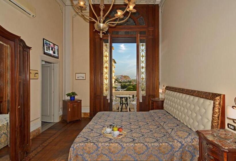 اتاق استاندارد چهارنفره با بالکن, Villa Tina