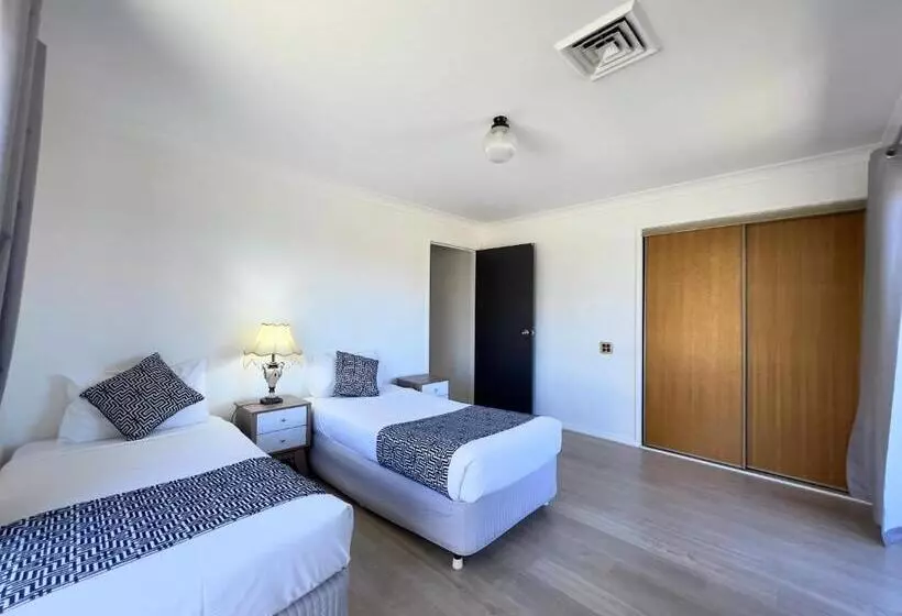 آپارتمان 2 خوابه, Albury Garden Court Motel