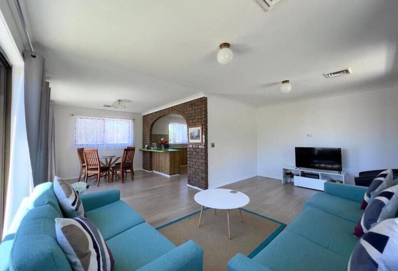 آپارتمان 2 خوابه, Albury Garden Court Motel