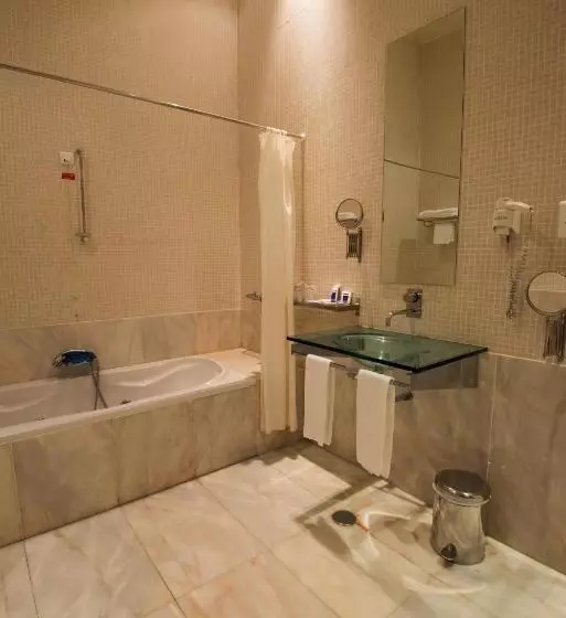 ファミリールーム, Alentejo Star Hotel   Sao Domingos   Mertola   Duna Parque Resorts & Hotels