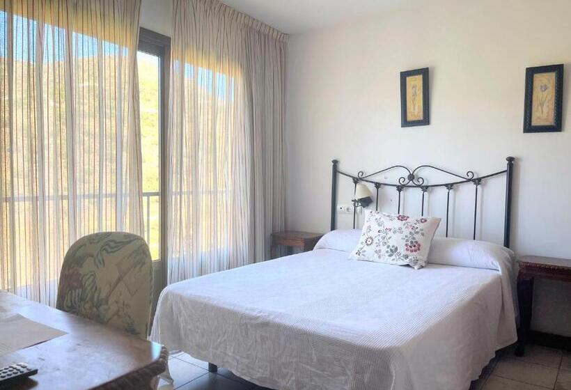 חדר סטנדרט, Al Andalus