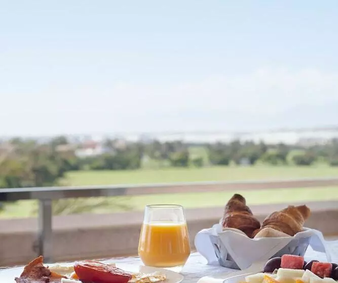 سوییت جونیور, Ar Golf Almerimar