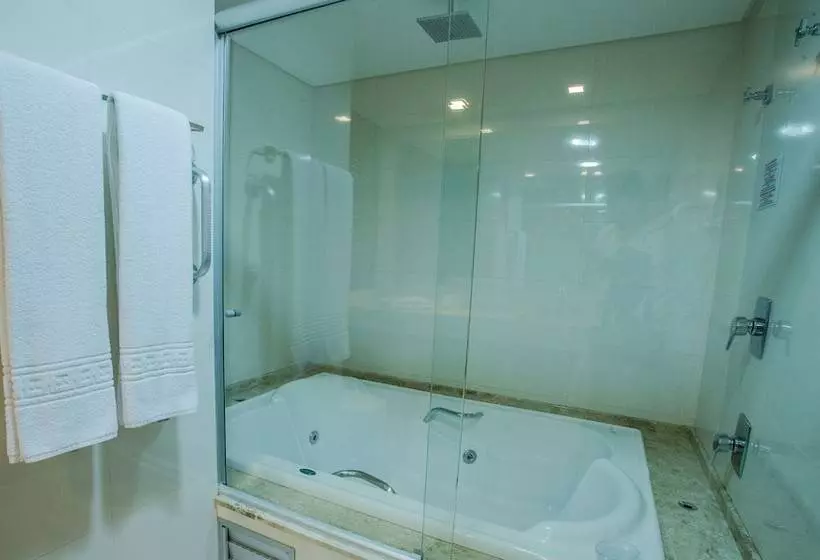スイート, Foz Presidente Comfort