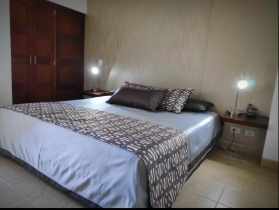 جناح جونيور, Mediterraneo