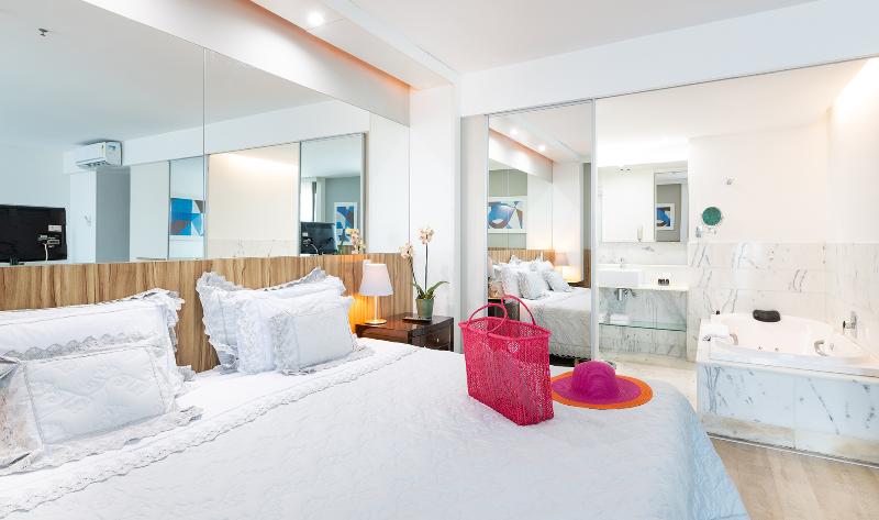 سوییت جونیور با چشم‌انداز جانبی دریا, Pestana Rio Atlantica