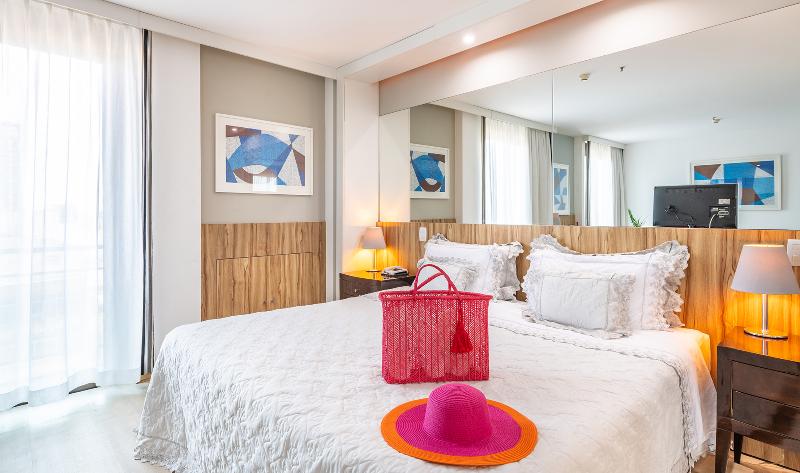 سوییت جونیور با چشم‌انداز جانبی دریا, Pestana Rio Atlantica