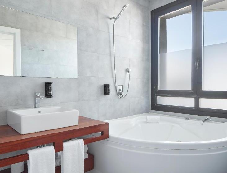 带露台的豪华间, & Thalasso Villa Antilla   Habitaciones Con Terraza   Thalasso Incluida