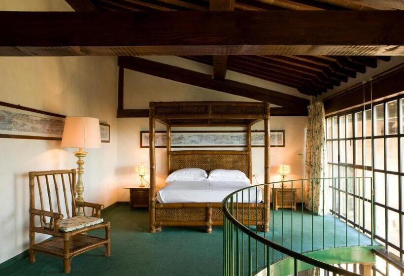 سوییت دوبلکس, Torre Di Bellosguardo