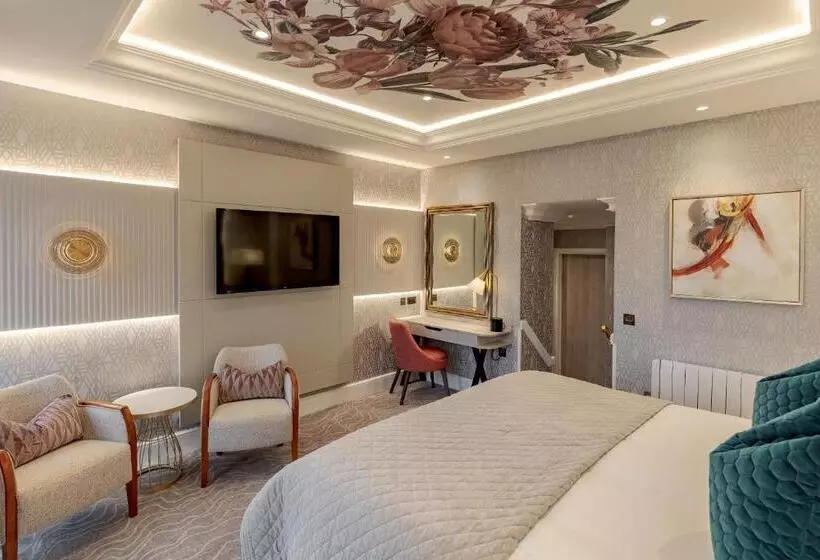 ジュニアスイート, Lodore Falls Hotel & Spa